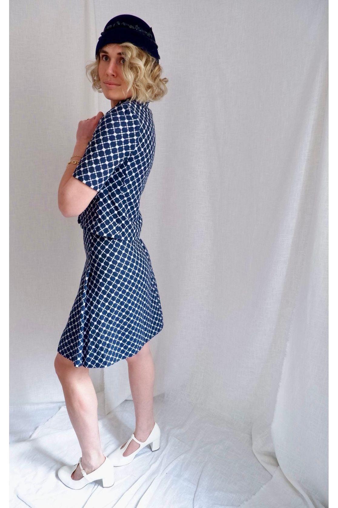 1960s Saks Fifth Avenue Navy & White Geometric Skirt Set Small