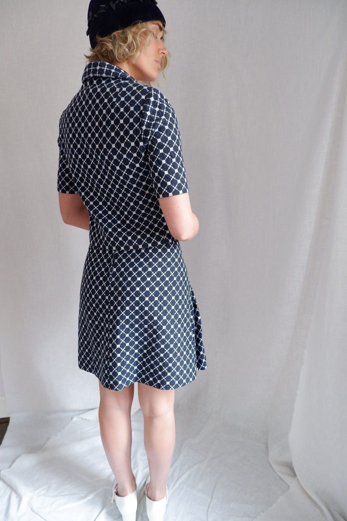 1960s Saks Fifth Avenue Navy & White Geometric Skirt Set Small