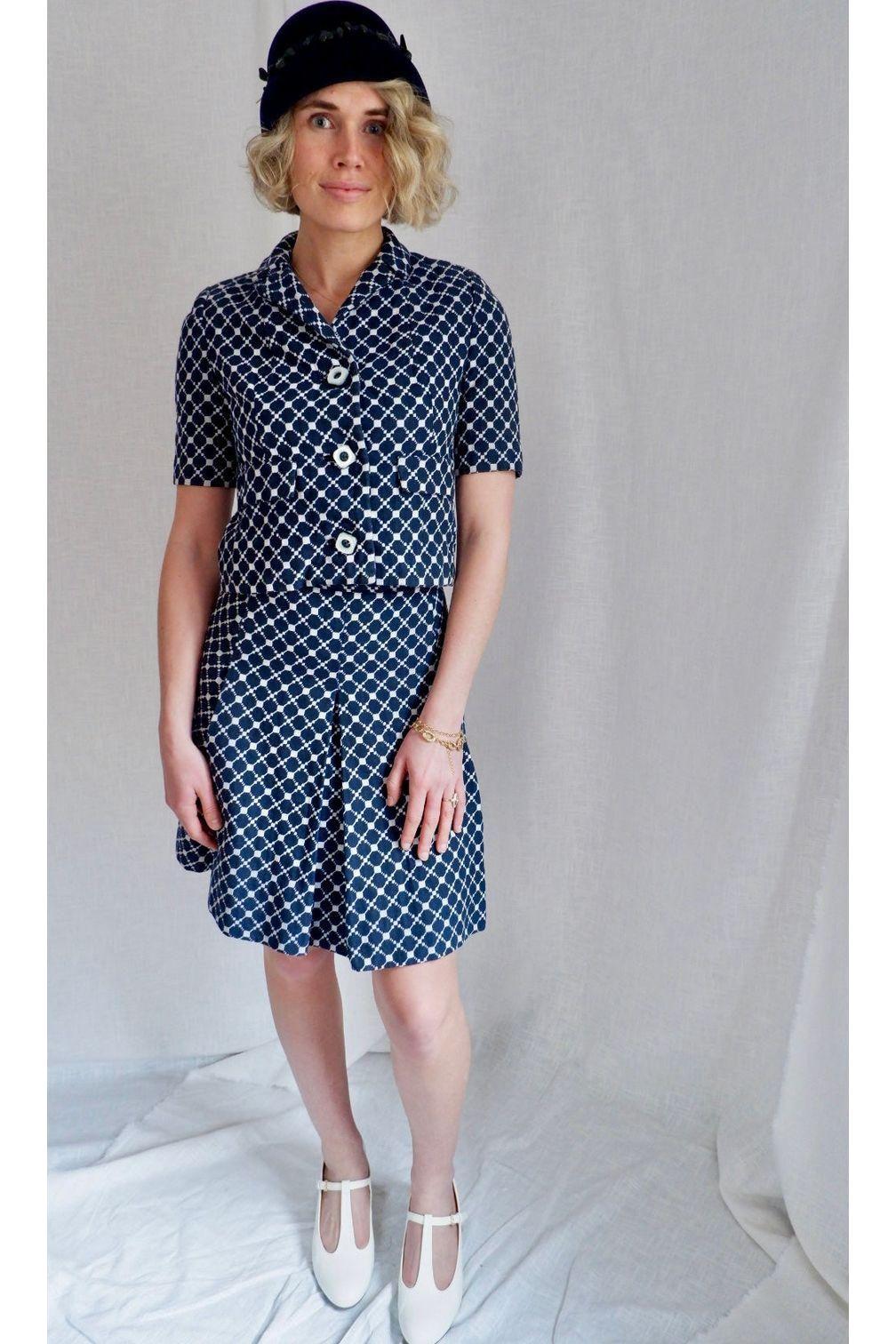 1960s Saks Fifth Avenue Navy & White Geometric Skirt Set Small