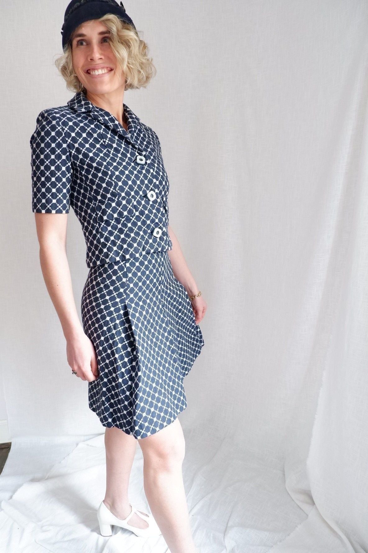 1960s Saks Fifth Avenue Navy & White Geometric Skirt Set Small