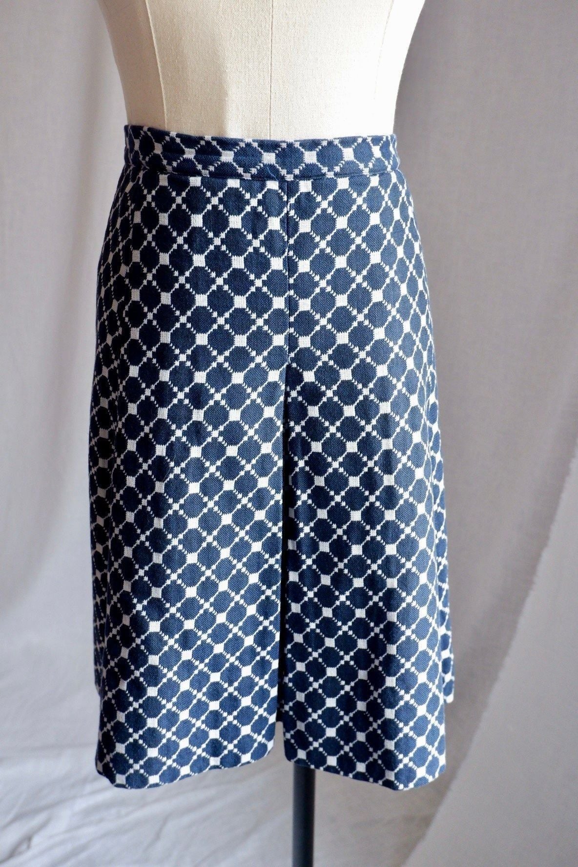 1960s Saks Fifth Avenue Navy & White Geometric Skirt Set Small