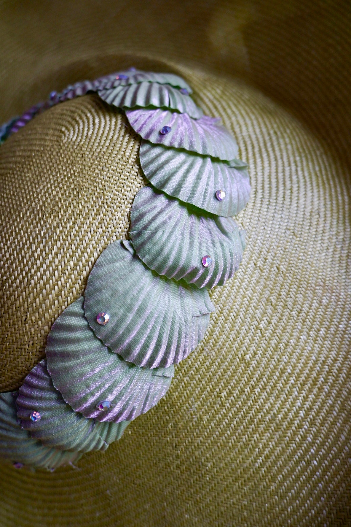 Vintage Jack McConnell Couture Hat – Sculpted Green Seashell Crown with Rhinestones & Pearl Band