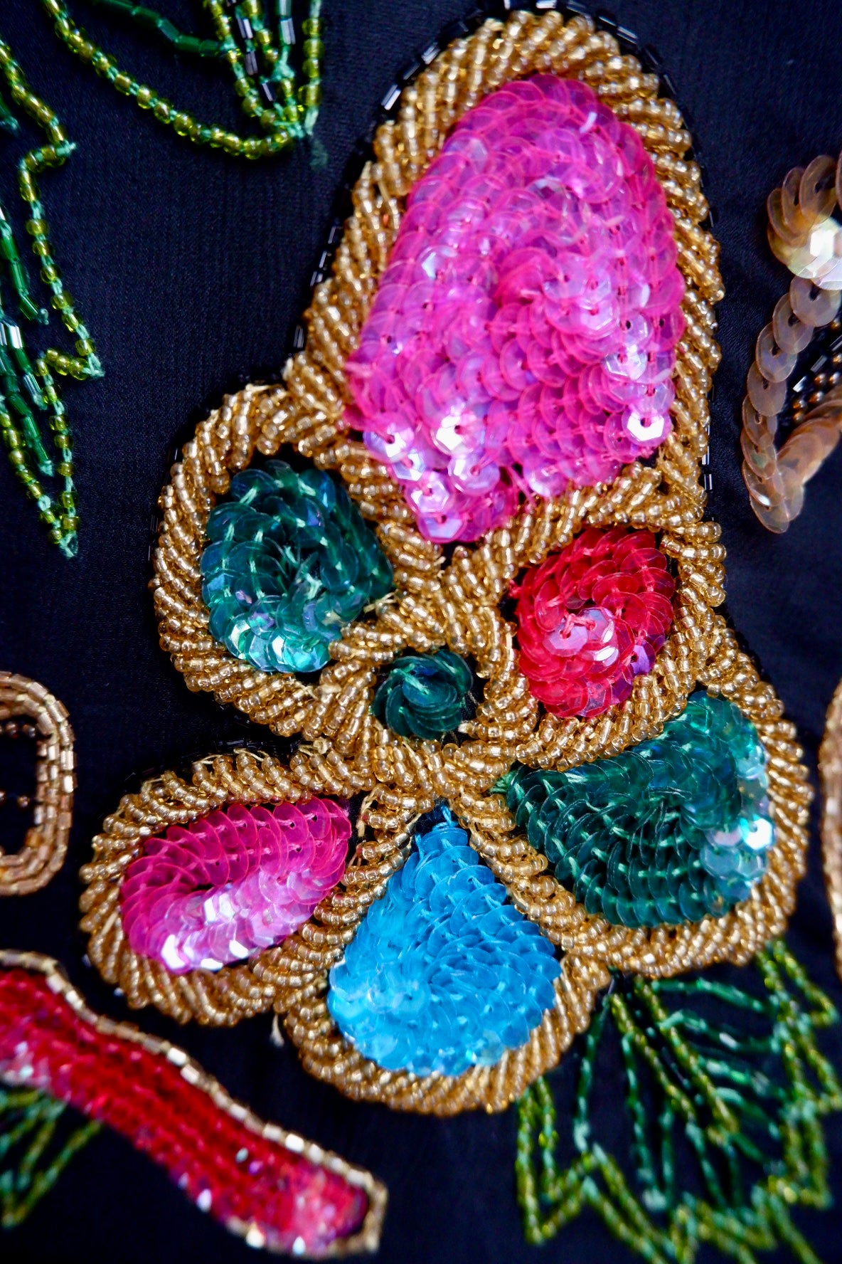 Vintage Beaded Sequin Jacket – Multicolor Embellished