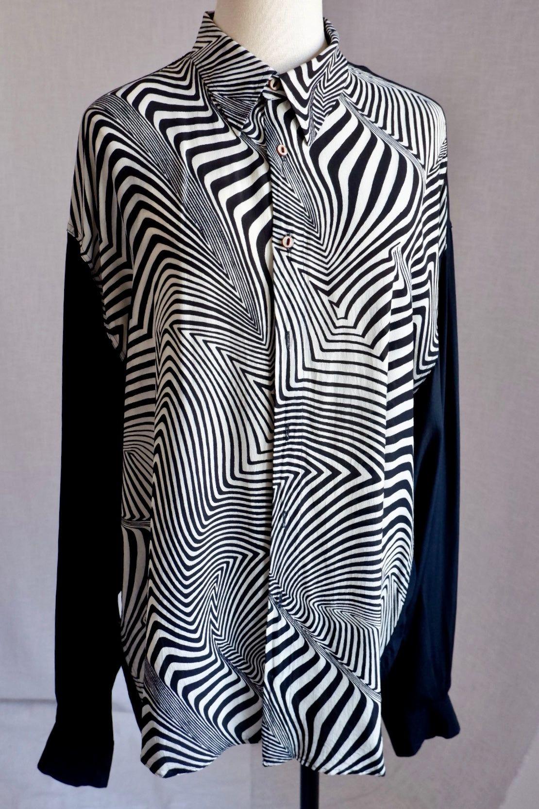 1980s Vintage Yashi Yamamuri Optical Illusion Button-Up Shirt
