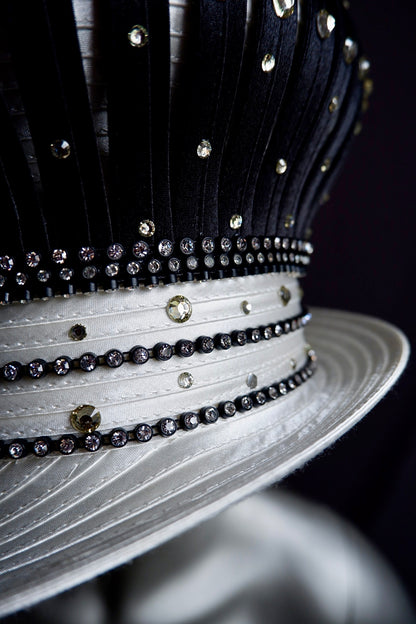 Vintage Elite Champagne Dramatic Ribbon Crown Hat – Rhinestone Embellishments & Oversized Crystal Bloom