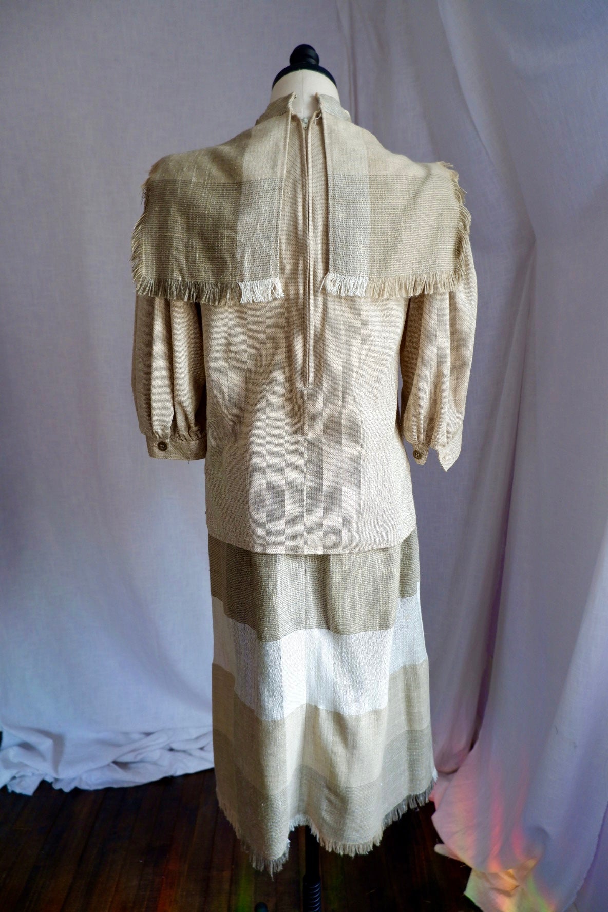 1970s Union Made Bonwit Teller Linen Skirt Set