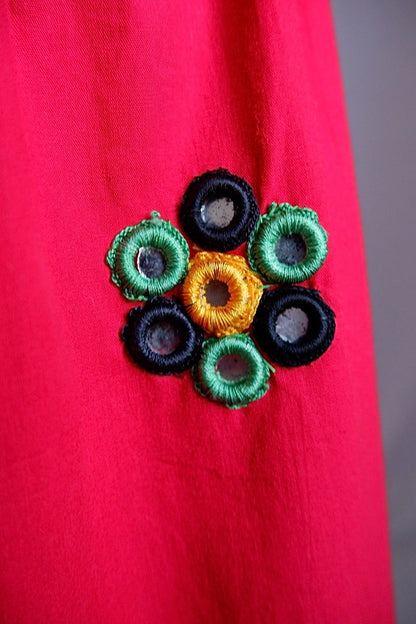 1970s Vintage Handmade Red Skirt with Mirror Accents – Banjara-Inspired Embroidery S