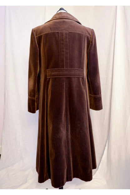 1970s Chocolate Brown Double-Breasted Velvet Coat – Worn-In Elegance M/L