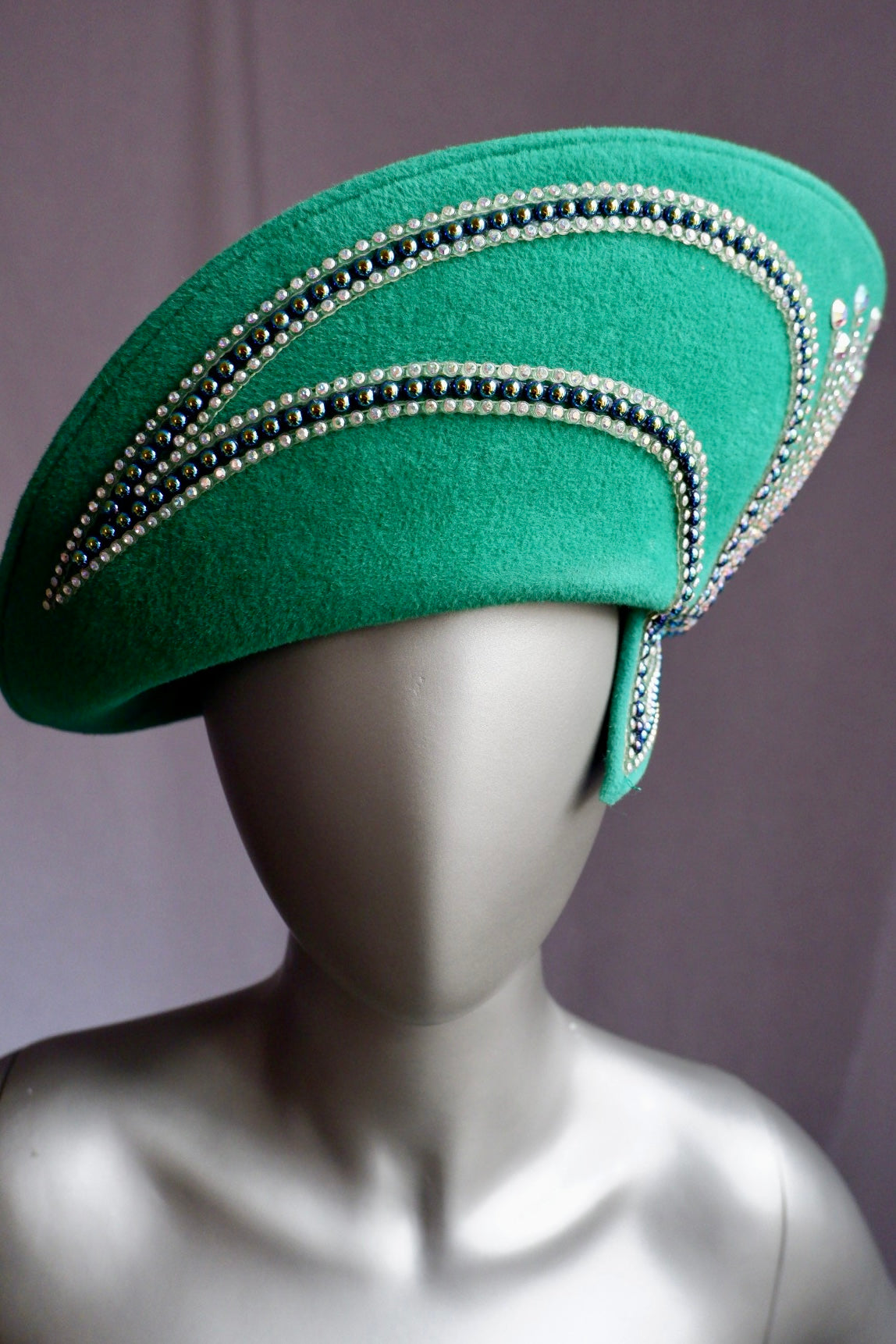 Vintage Jack McConnell Kelly Green Sculptural Wool Hat with Rhinestone Sunburst Detail