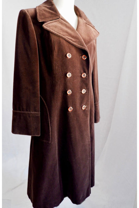 1970s Chocolate Brown Double-Breasted Velvet Coat – Worn-In Elegance M/L