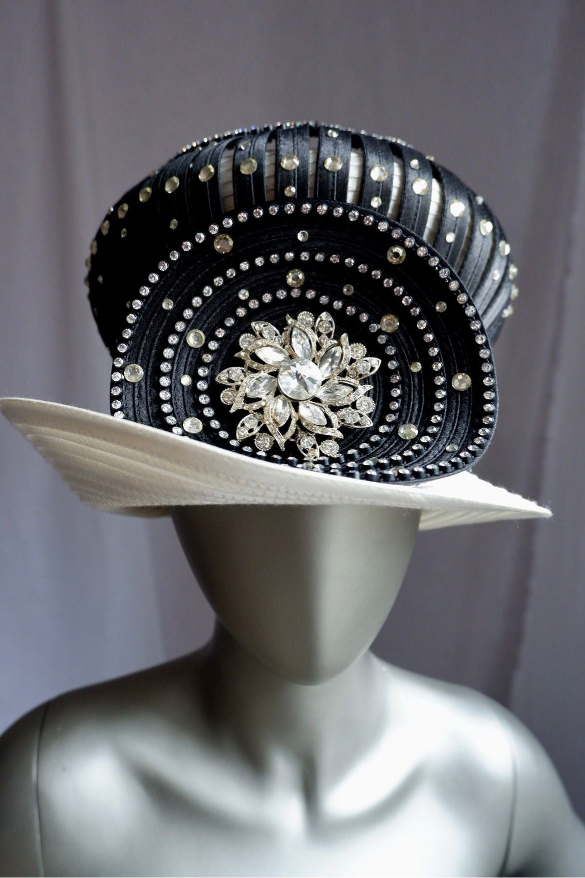 Vintage Elite Champagne Dramatic Ribbon Crown Hat – Rhinestone Embellishments & Oversized Crystal Bloom