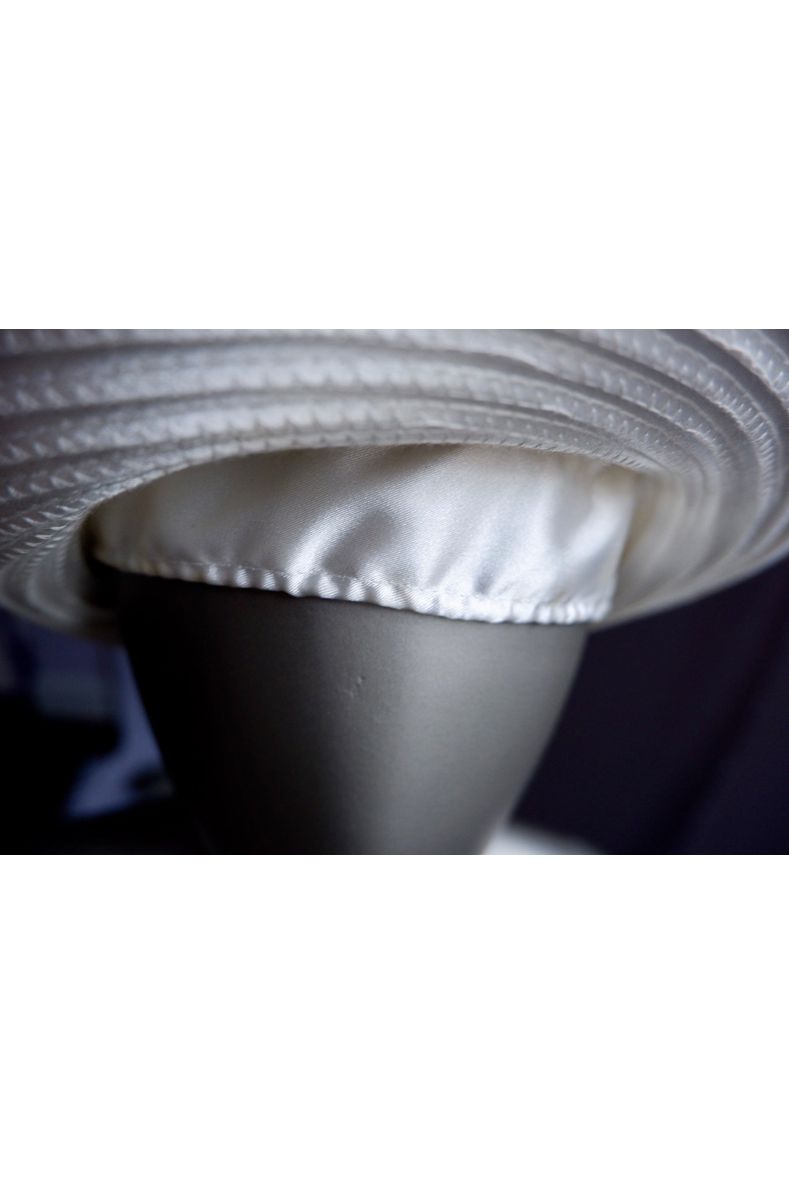 Vintage Elite Champagne Dramatic Ribbon Crown Hat – Rhinestone Embellishments & Oversized Crystal Bloom