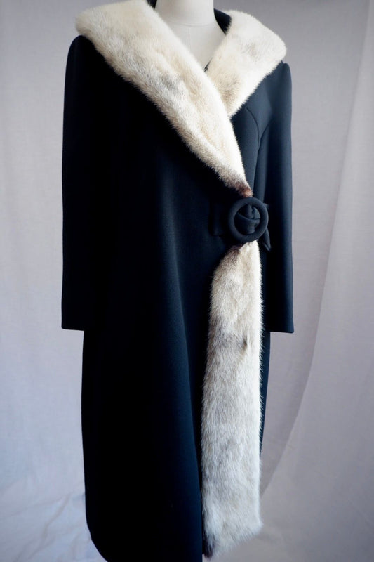 1960s Townley Swing Coat with Fur Collar & Trim M/L