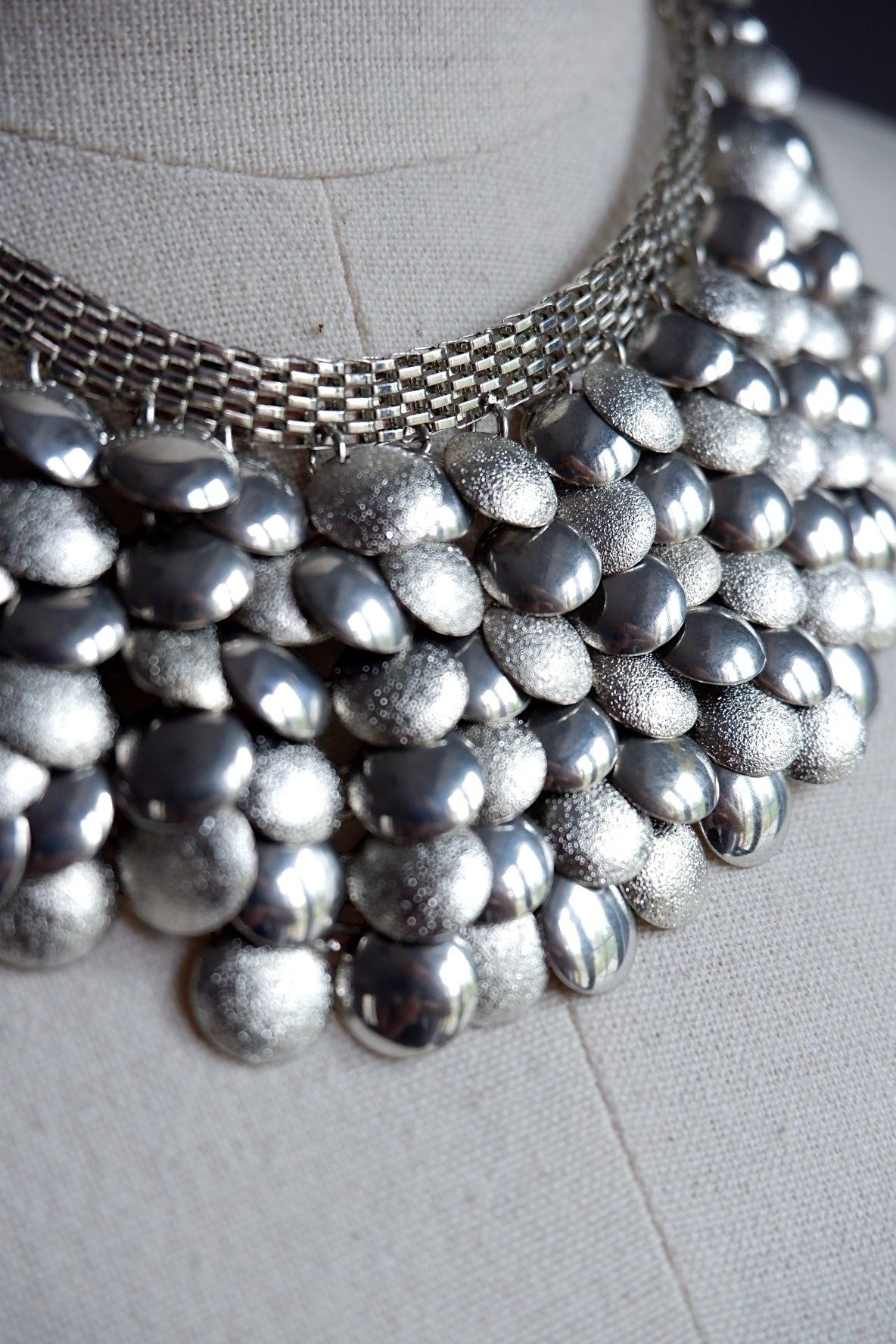 Vintage Silver-Tone Bubble Bib Collar Necklace – Textured Statement Piece
