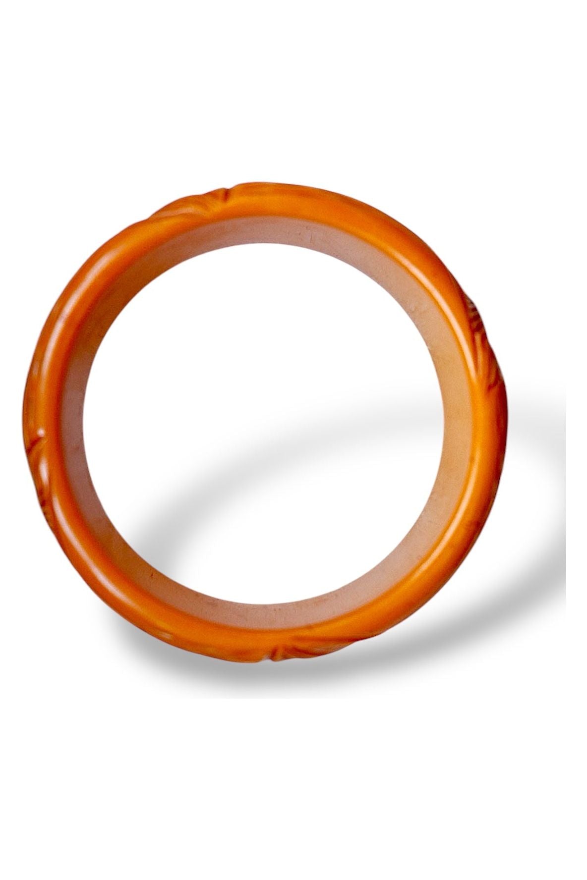 Vintage Carved Bakelite Bangle – Leaf & Vine Motif
