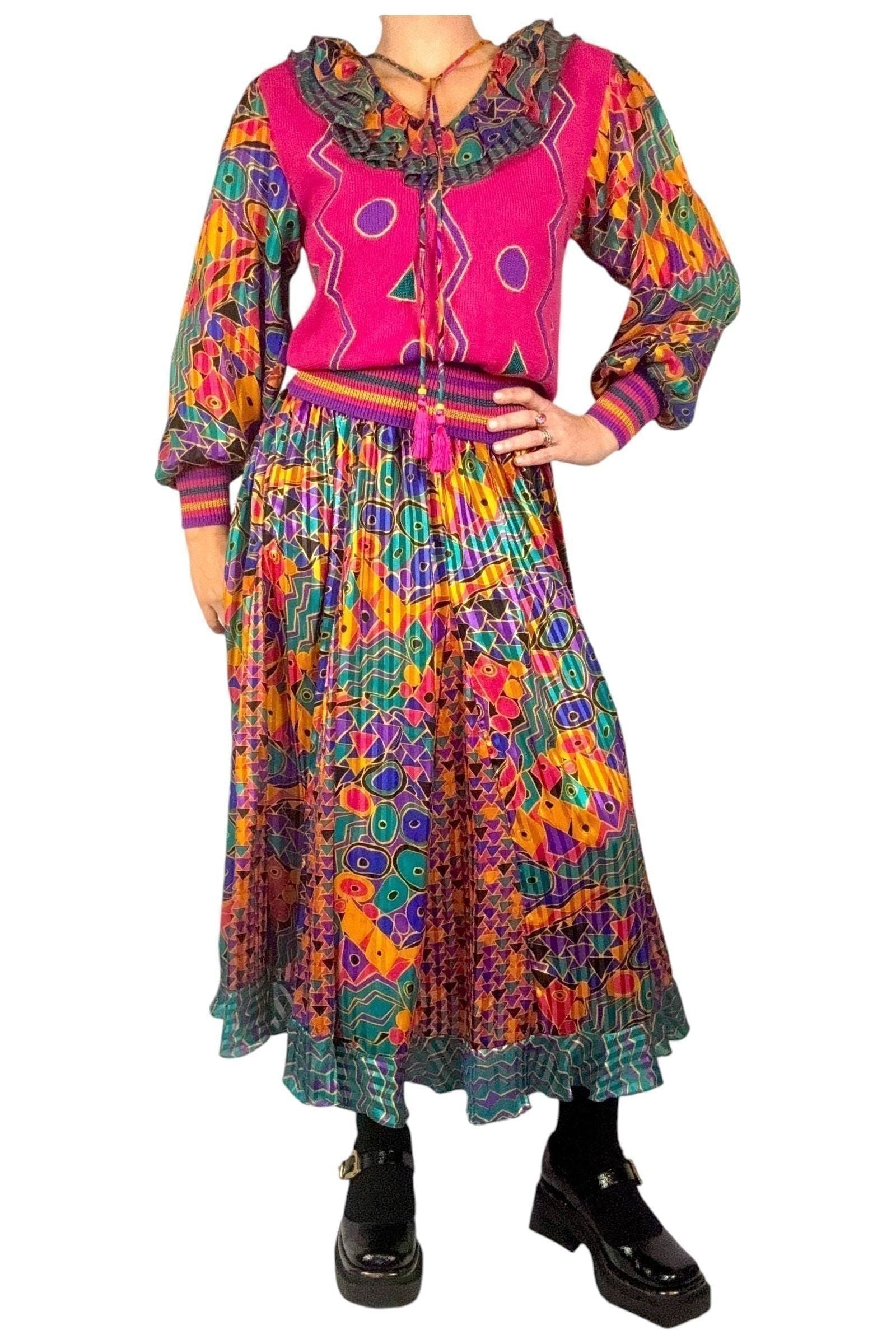 1980s Vintage Jaymee Papell Colorful Abstract Skirt and Sweater Set