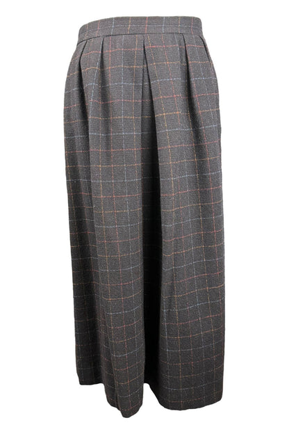 1950s Frostmann wool skirt made Louisberg Square. featuring pleats and a multicolor check pattern